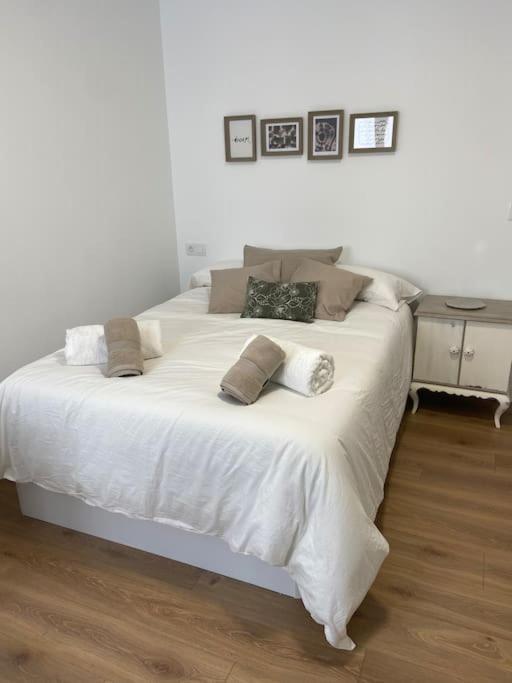 Leonmisol Apartment Bagian luar foto